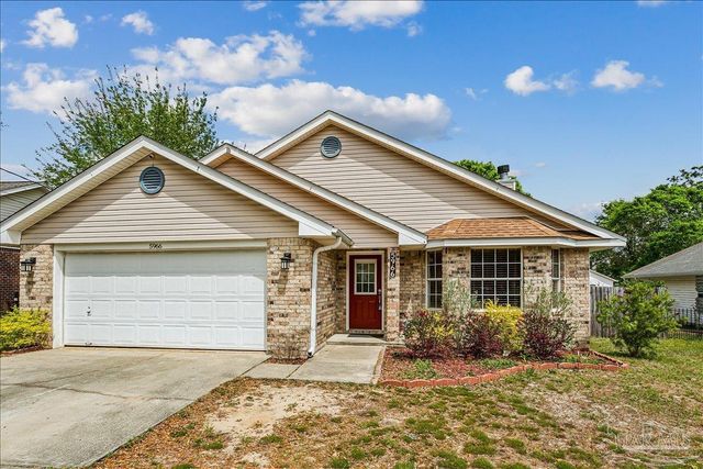 5966 Herlong Dr, Milton, FL 32570