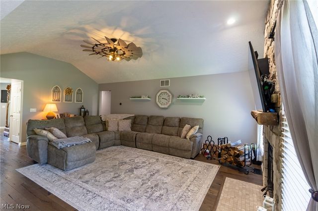 3877 Dawley Road, Ravenna, OH 44266