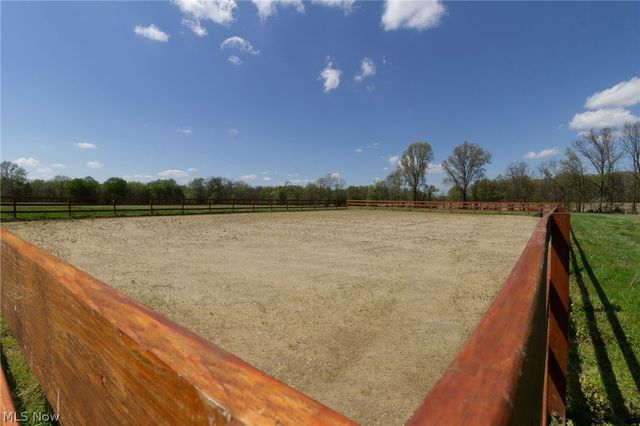 3877 Dawley Road, Ravenna, OH 44266