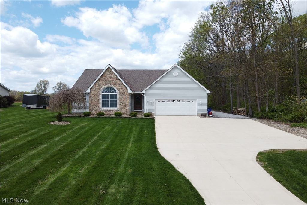 3877 Dawley Road, Ravenna, OH 44266