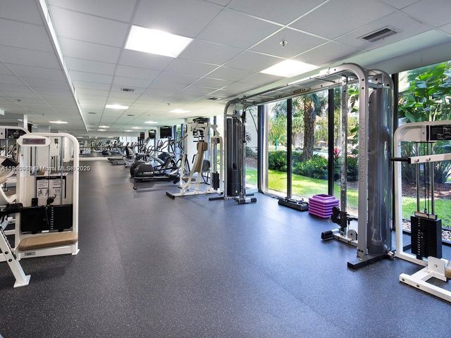 540 Brickell Key Dr 1120, Miami, FL 33131