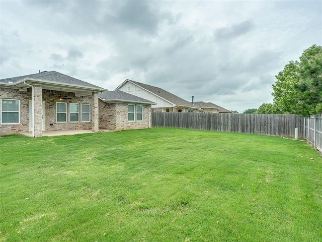 3420 Pagoda Pead Drive, Yukon, OK 73099