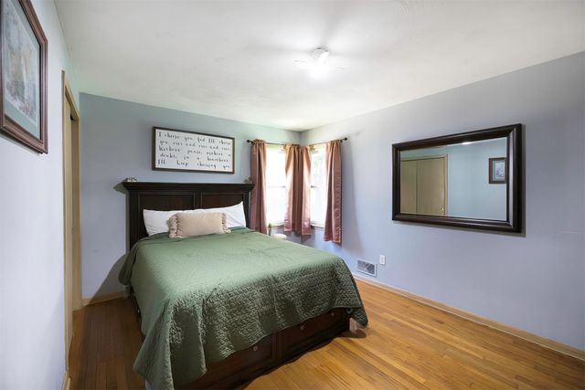 114 CYPRESS Street, Erie, PA 16504