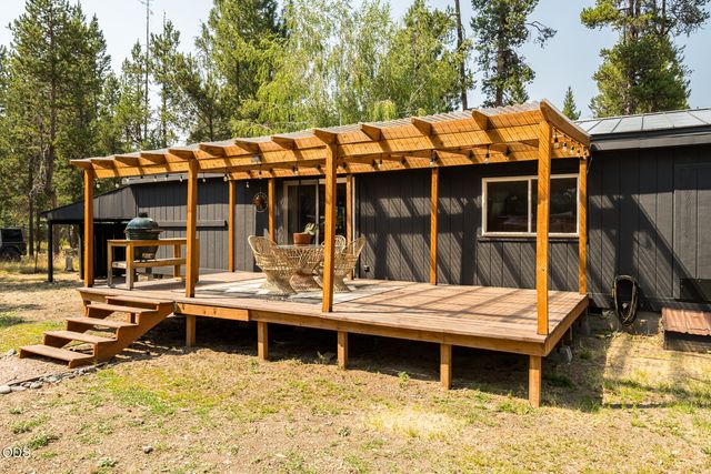 17265 Canvasback Drive, Bend, OR 97707