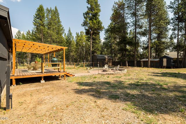 17265 Canvasback Drive, Bend, OR 97707