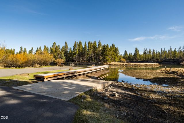 17265 Canvasback Drive, Bend, OR 97707
