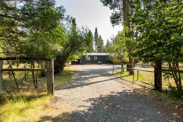 17265 Canvasback Drive, Bend, OR 97707