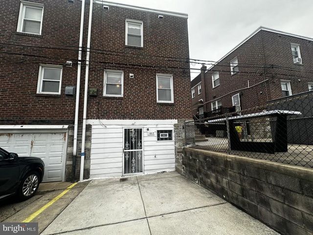 1817 MEGARGEE ST, Philadelphia, PA 19152