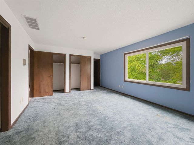 817 Valdosta Drive, Fort Wayne, IN 46825