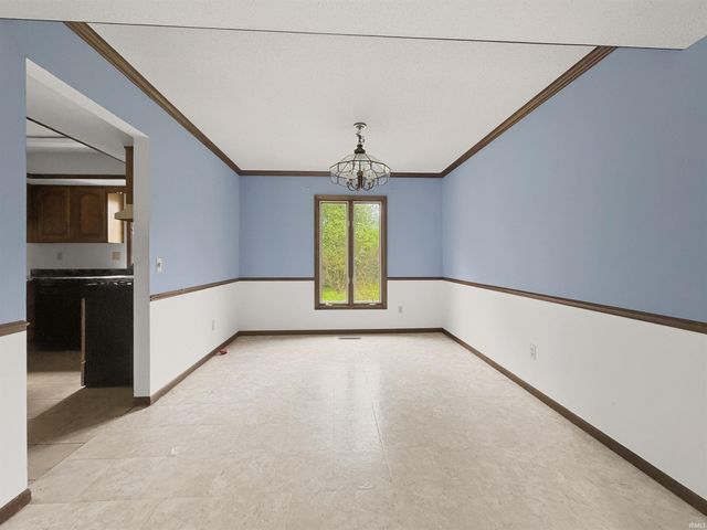 817 Valdosta Drive, Fort Wayne, IN 46825