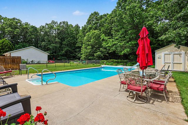 2332 Filonow Drive, Muskegon, MI 49444