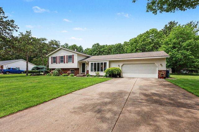 2332 Filonow Drive, Muskegon, MI 49444