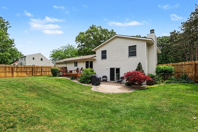 2332 Filonow Drive, Muskegon, MI 49444