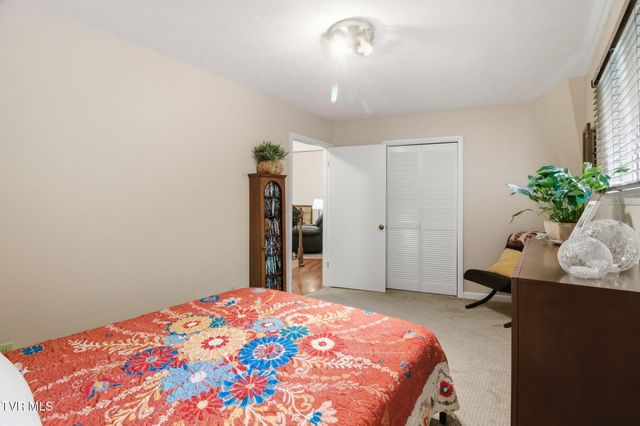 322 Easy Street, Bulls Gap, TN 37711
