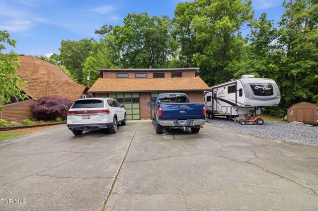 322 Easy Street, Bulls Gap, TN 37711