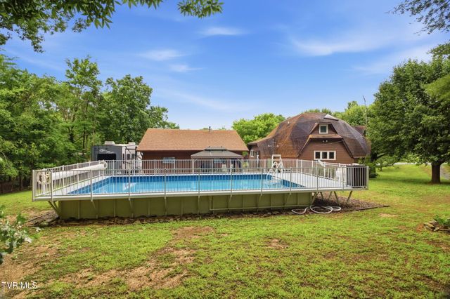 322 Easy Street, Bulls Gap, TN 37711