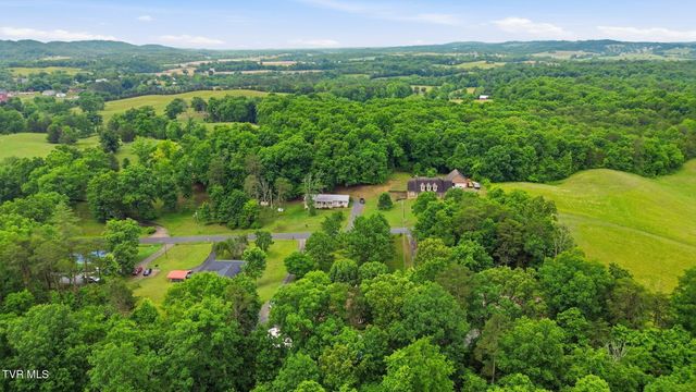 322 Easy Street, Bulls Gap, TN 37711