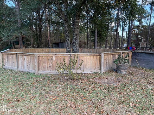 21480 Highway 603, Kiln, MS 39556