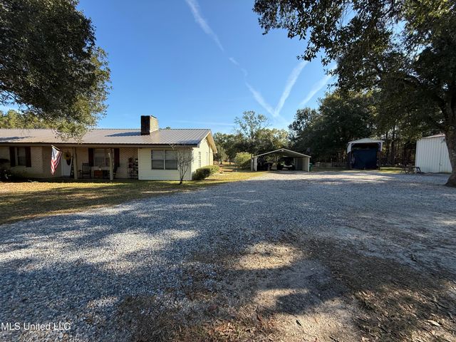 21480 Highway 603, Kiln, MS 39556