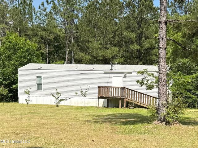 21480 Highway 603, Kiln, MS 39556