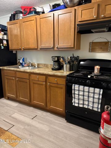 21480 Highway 603, Kiln, MS 39556