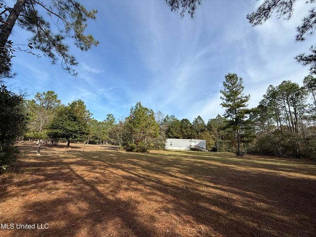 21480 Highway 603, Kiln, MS 39556