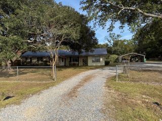 21480 Highway 603, Kiln, MS 39556