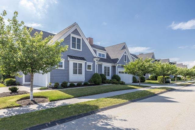 11 Tolland Way 11, Framingham, MA 01701