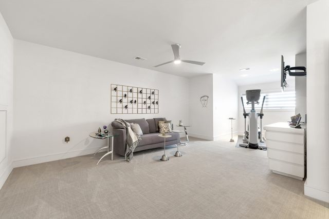 11 Tolland Way 11, Framingham, MA 01701