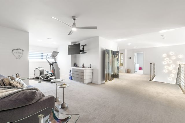 11 Tolland Way 11, Framingham, MA 01701
