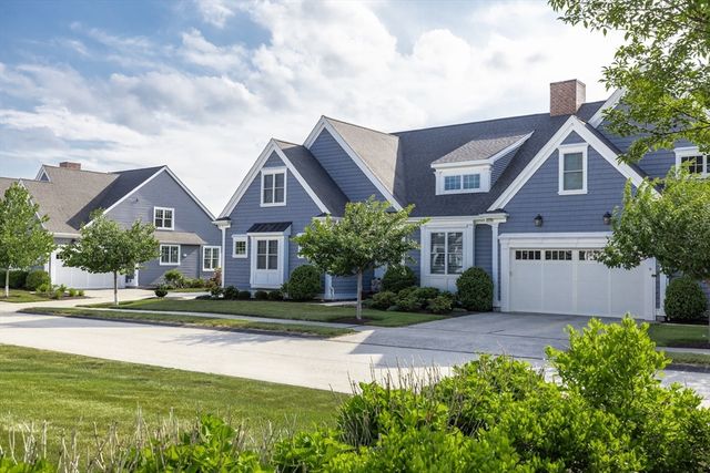 11 Tolland Way 11, Framingham, MA 01701
