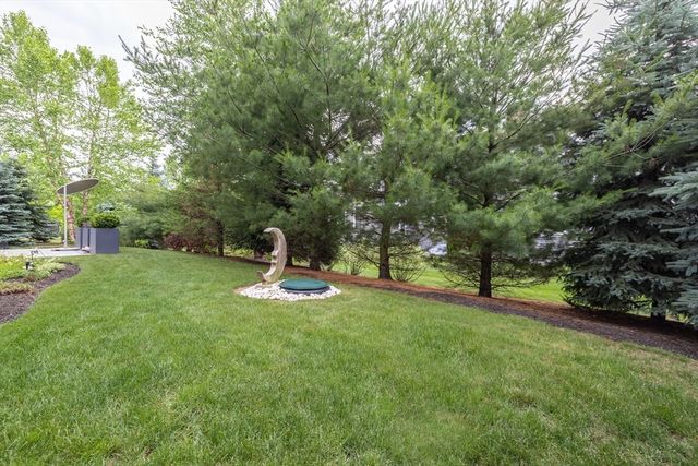 11 Tolland Way 11, Framingham, MA 01701