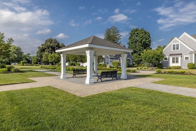 11 Tolland Way 11, Framingham, MA 01701