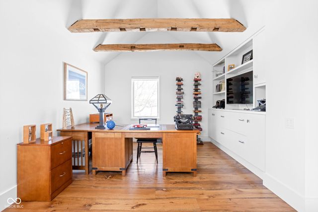 340 Fitch Place, Zionsville, IN 46077