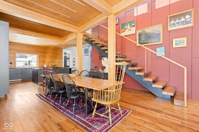 340 Fitch Place, Zionsville, IN 46077