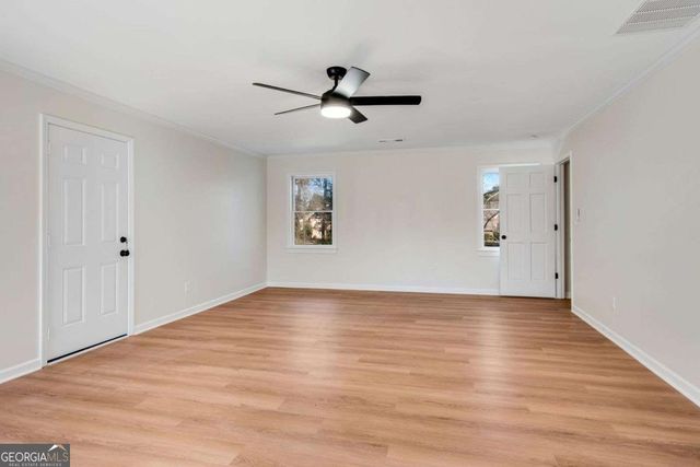 1019 Henna Court SE, Conyers, GA 30013