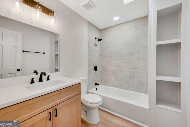 1019 Henna Court SE, Conyers, GA 30013