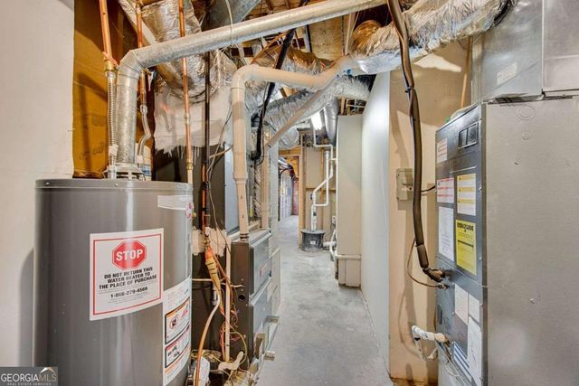 1019 Henna Court SE, Conyers, GA 30013