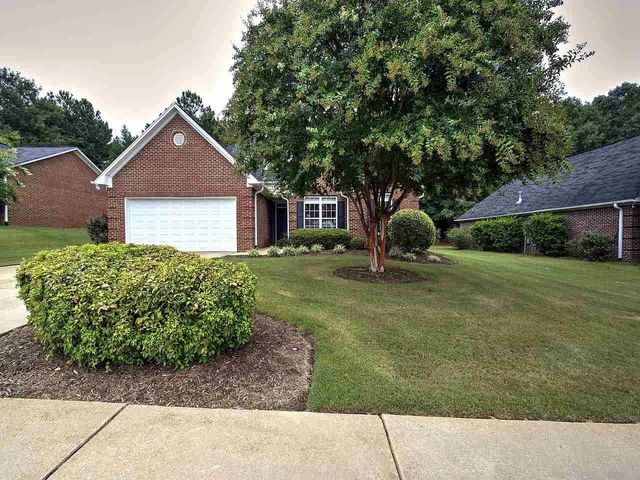 329 N Sweetwater Hills, Moore, SC 29369