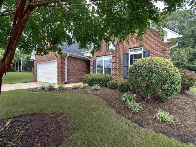 329 N Sweetwater Hills, Moore, SC 29369