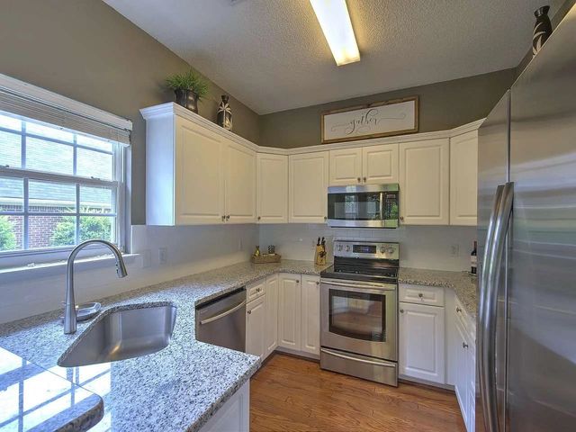 329 N Sweetwater Hills, Moore, SC 29369