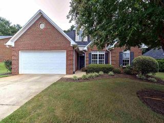 329 N Sweetwater Hills, Moore, SC 29369