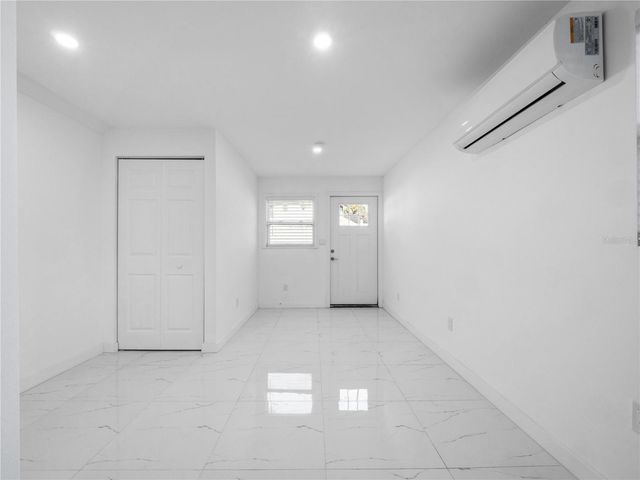 2500 MARLBORO STREET, Orlando, FL 32806