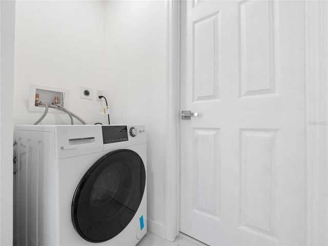 2500 MARLBORO STREET, Orlando, FL 32806