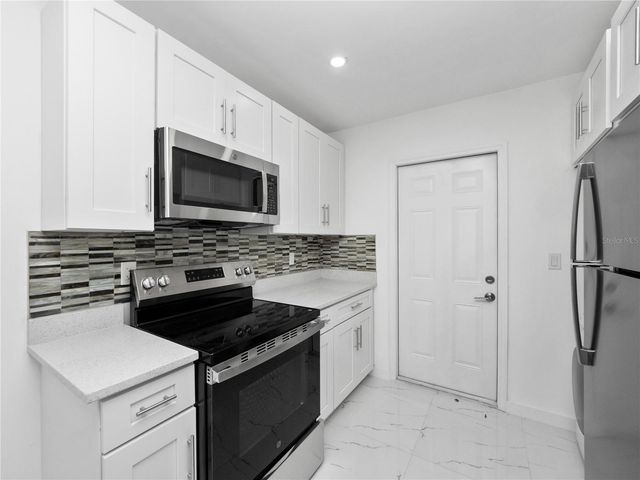 2500 MARLBORO STREET, Orlando, FL 32806