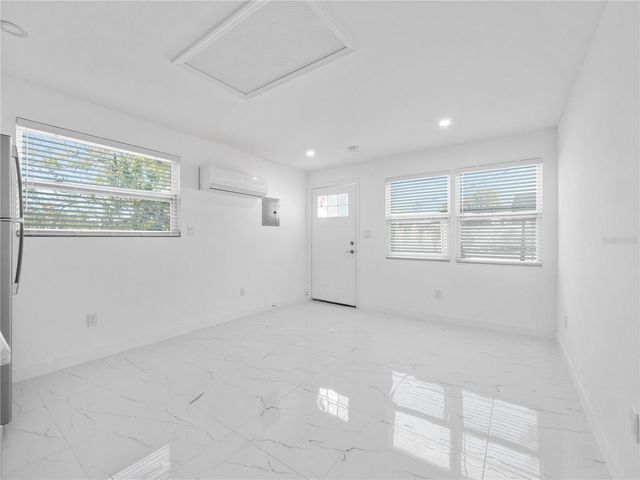 2500 MARLBORO STREET, Orlando, FL 32806