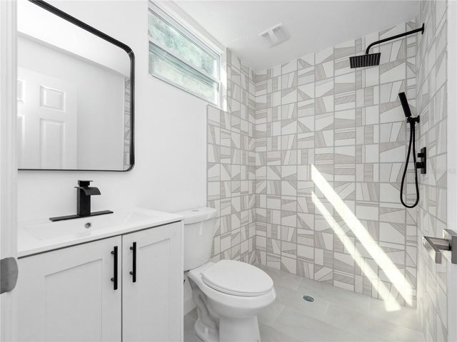 2500 MARLBORO STREET, Orlando, FL 32806