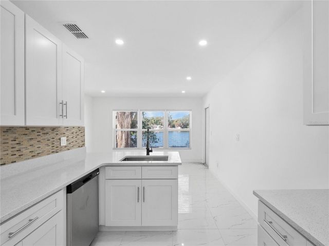 2500 MARLBORO STREET, Orlando, FL 32806