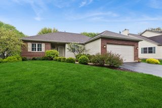 583 Larium Lane, Crystal Lake, IL 60012