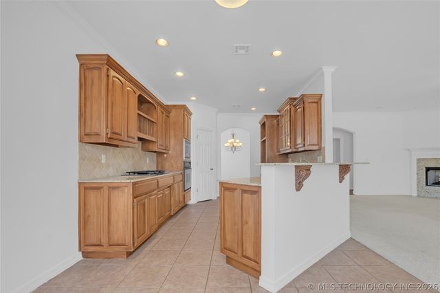 808 S Butternut Avenue, Broken Arrow, OK 74012